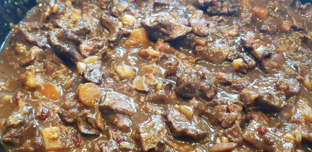 Reh-Gulasch ist fertig